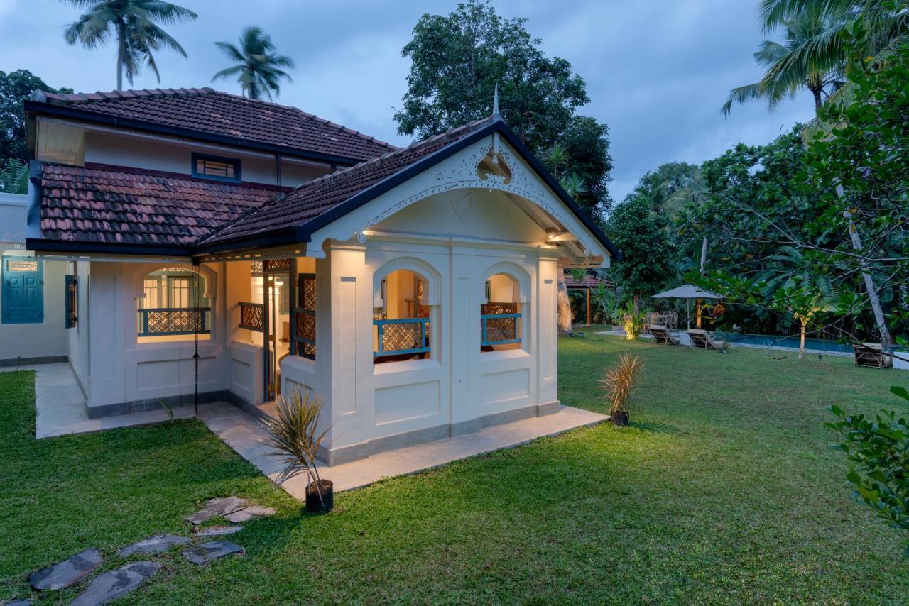 Stuthi Villa Аханґама Екстер'єр фото